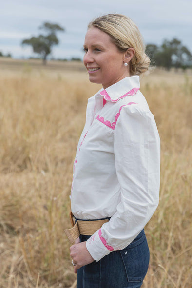 Black Colt Ivy Scallop Trim Shirt