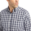 Ariat Men's Relentless Risky Stretch Classic L/S Shirt - White/Navy PLaid