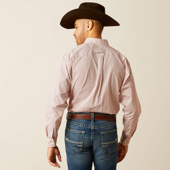Ariat Men's Wrinkle Free Larson L.S Shirt - Light Blue